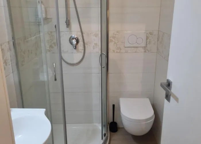 La Casetta Di Ely Bed & Breakfast 4*
