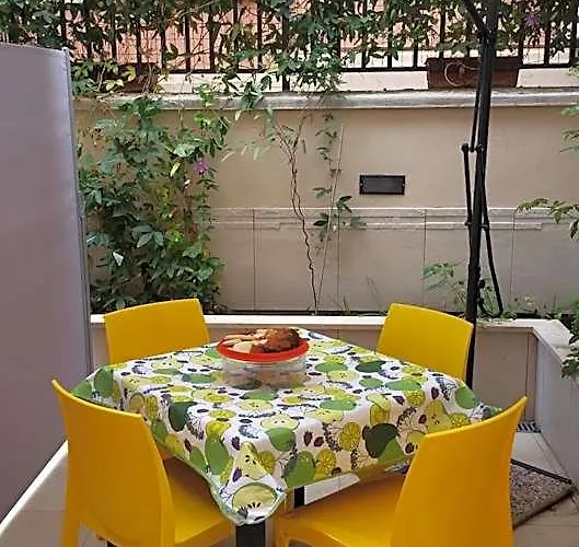 Bed & Breakfast La Casetta Di Ely Rome